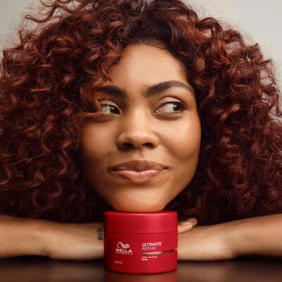 Wella Professionals Ultimate Repair - Repairing Hair Mask for Damaged Hair 150ml