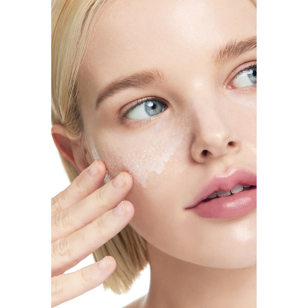ANUA Heartleaf Pore Control Cleansing Oil - melt away make-up and impurities 200ml