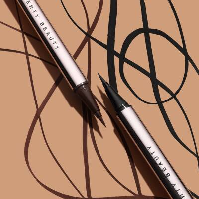 Fenty Beauty Flyliner Longwear Liquid Eyeliner 0.5ml