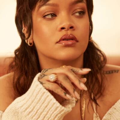 FENTY BEAUTY Eaze Drop Blurring Skin Foundation 32ml