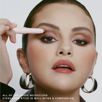 RARE BEAUTY All of the Above Shadow Stick 1.3g